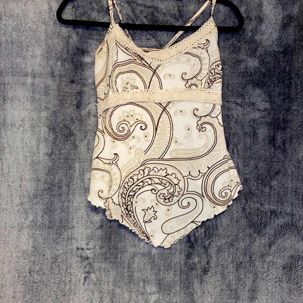 Spaghetti strap shirt